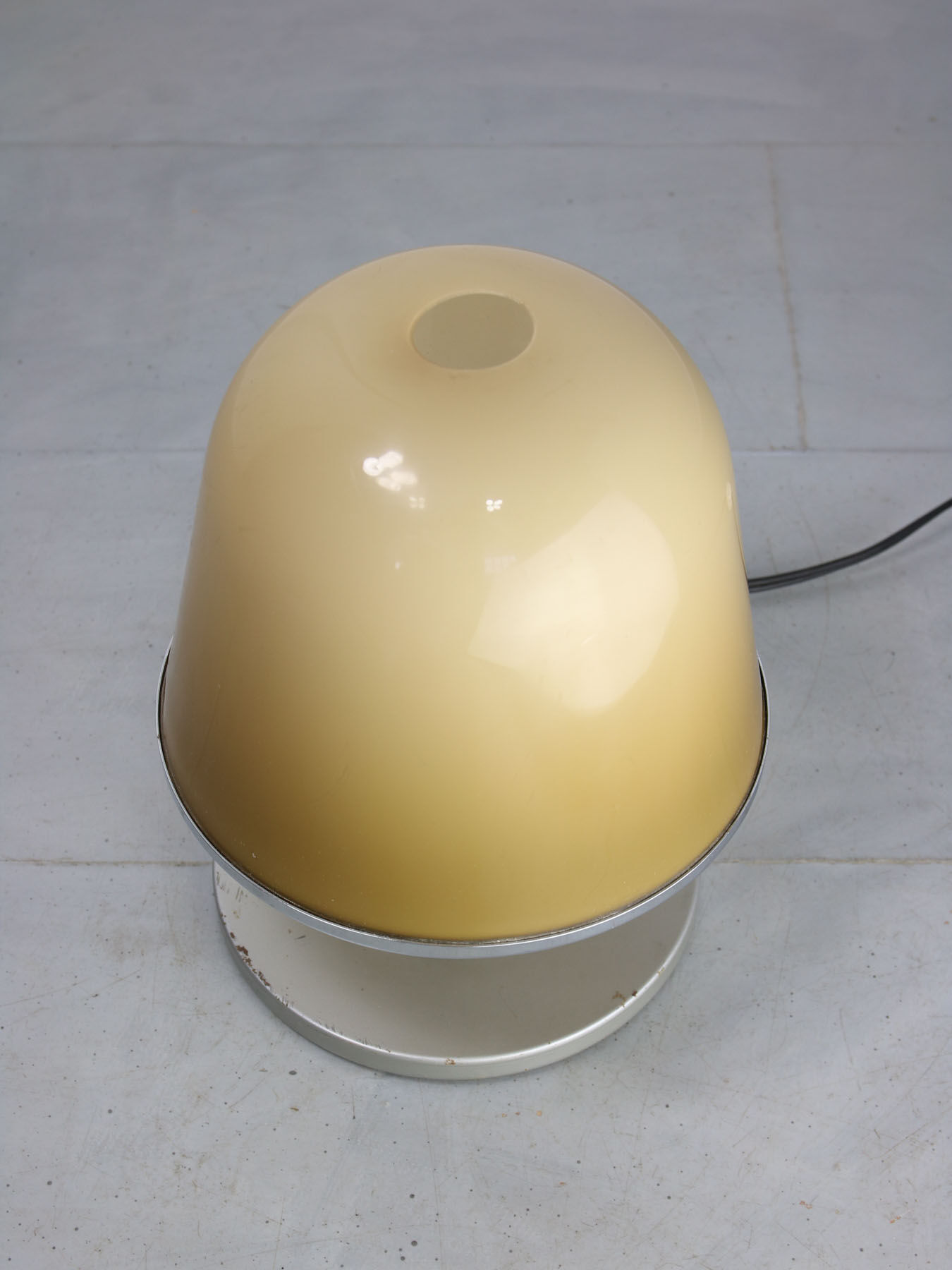 Vintaga Kuala Table Lamp by Franco Bresciani from Guzzini