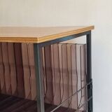 Side table for plexiglass vinyl storage