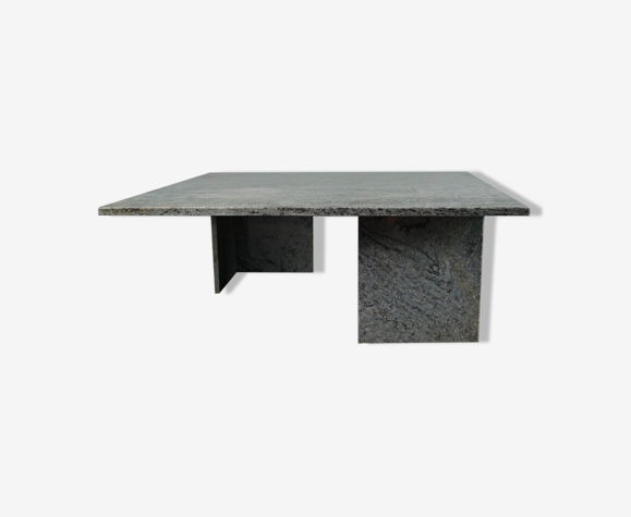 Table basse moderne en granit du milieu du siècle