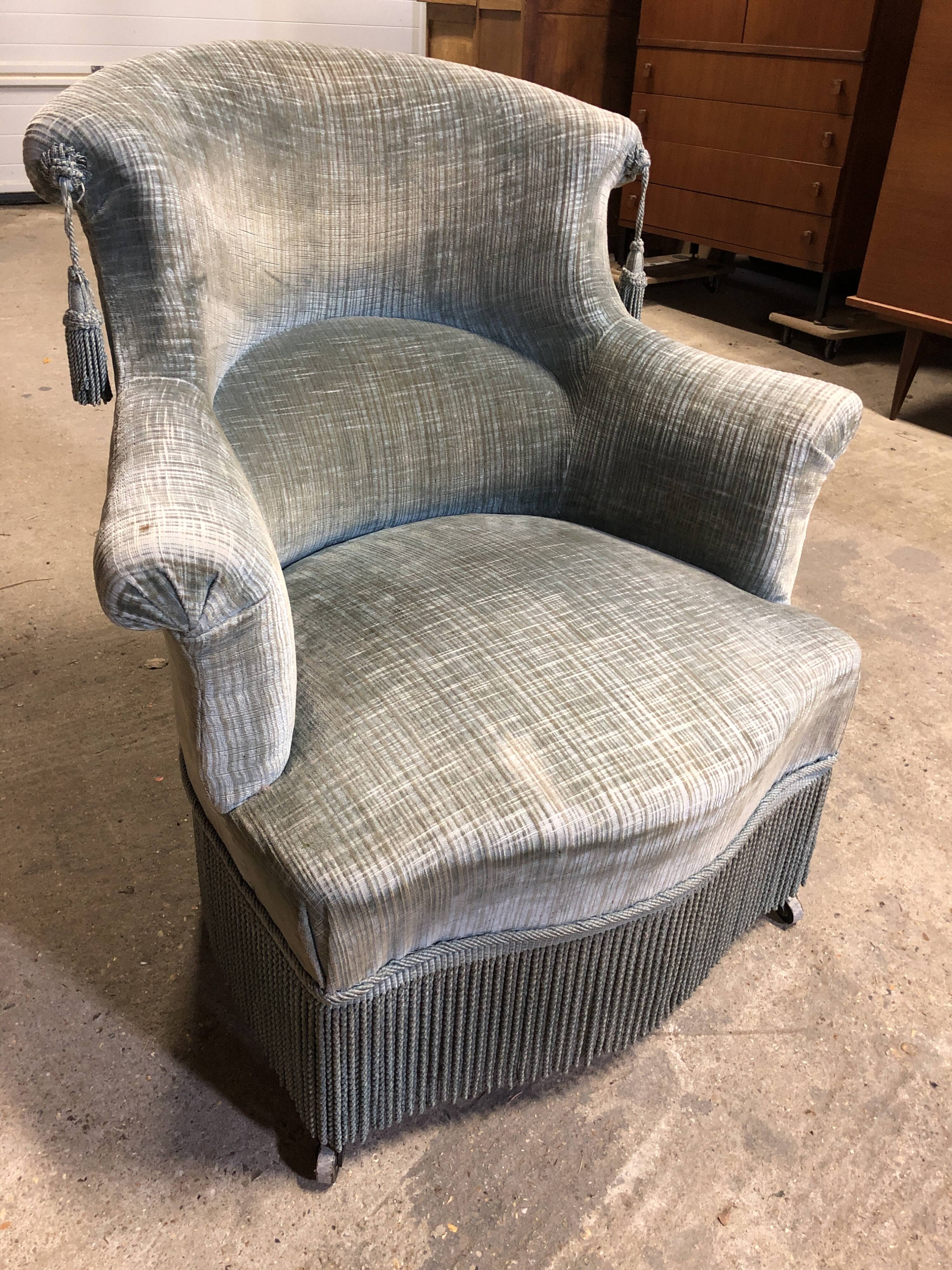 Ancient water green toad chair