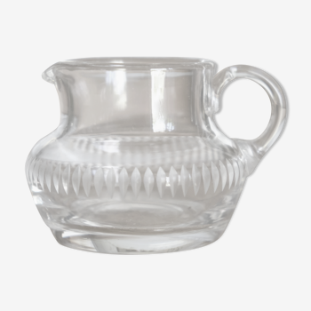 Creamer old milk pot in crystal blown mouth
