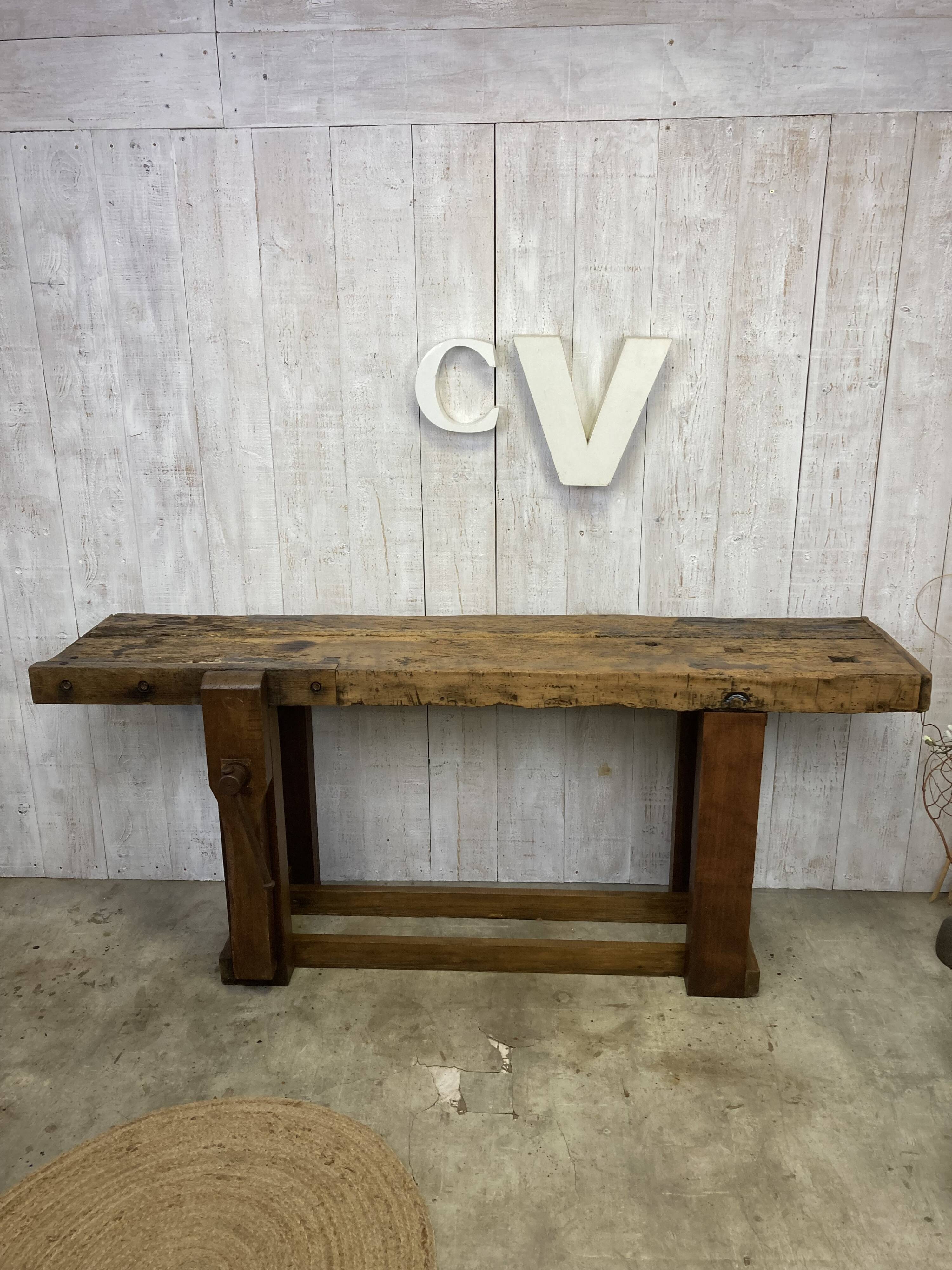 Carpenter's workbench