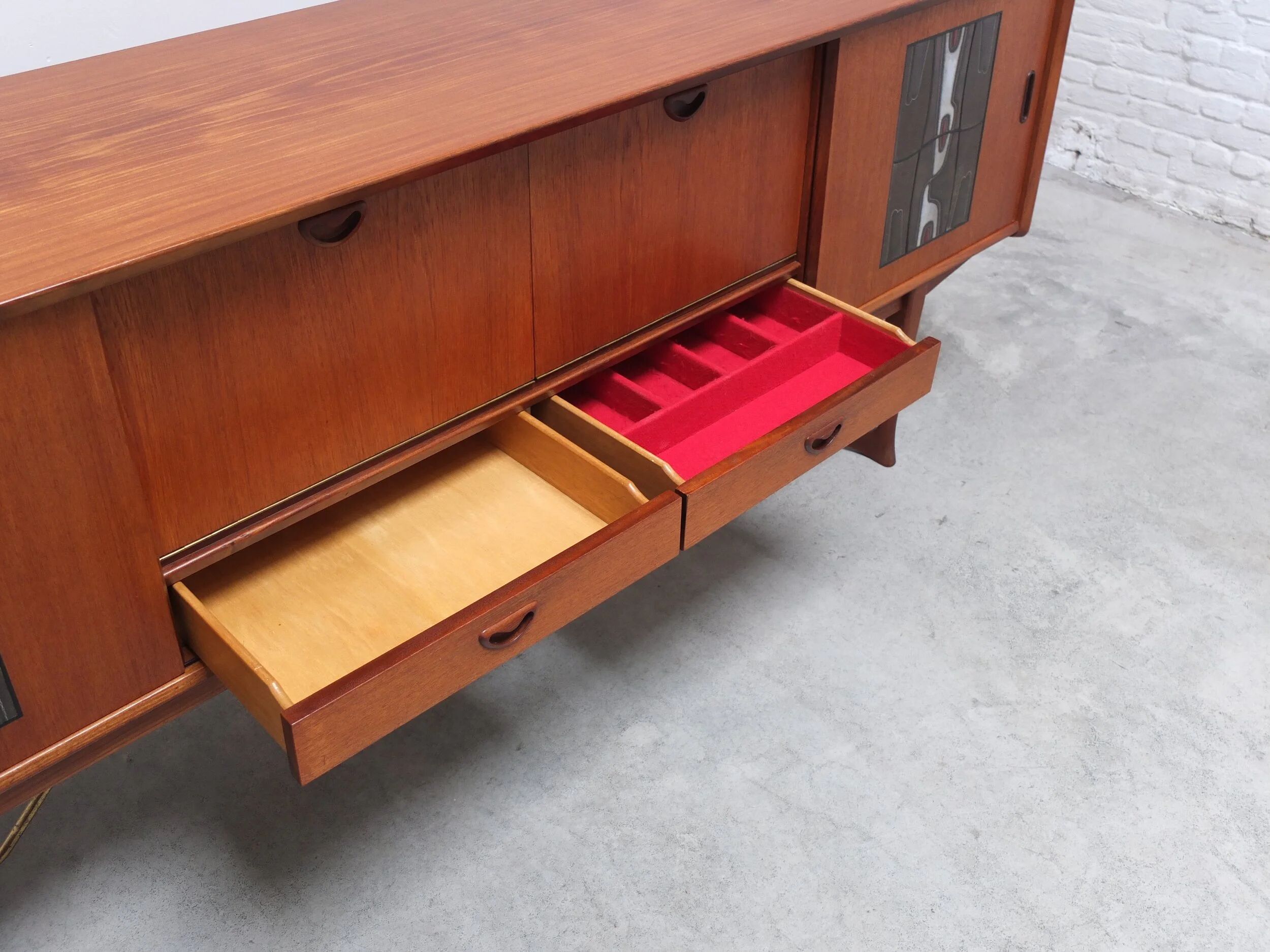 Decorative sideboard by Louis Van Teeffelen for Wébé, 1950s