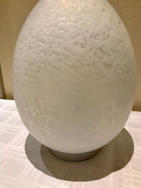 Egg lamp speckled white glass
