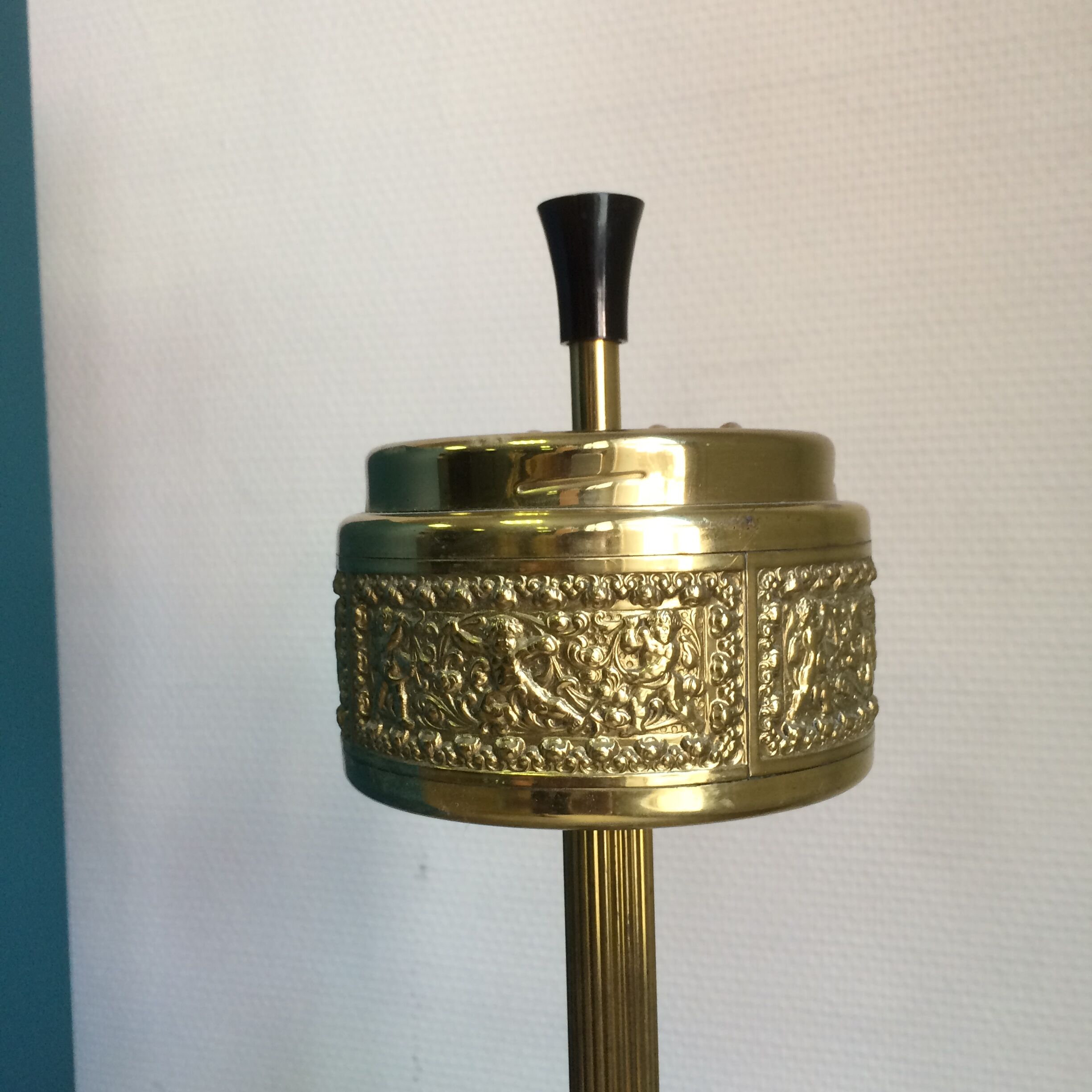 Ashtray vintage brass on foot