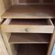 Armoire vintage