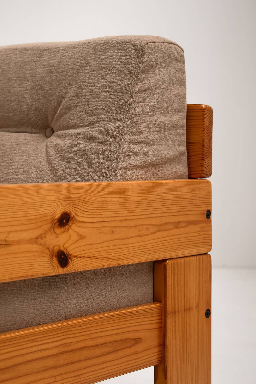 Pair of Minimalist Pine Lounge Chairs, Italy, 1970s