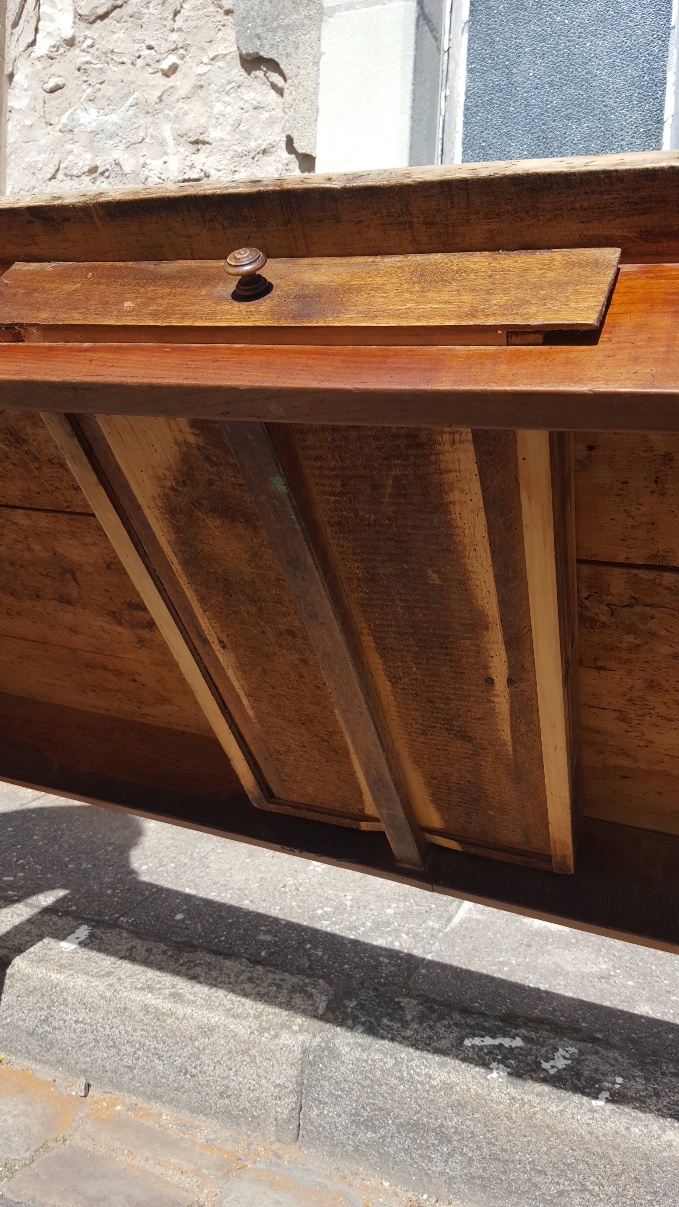 Drawer farm table