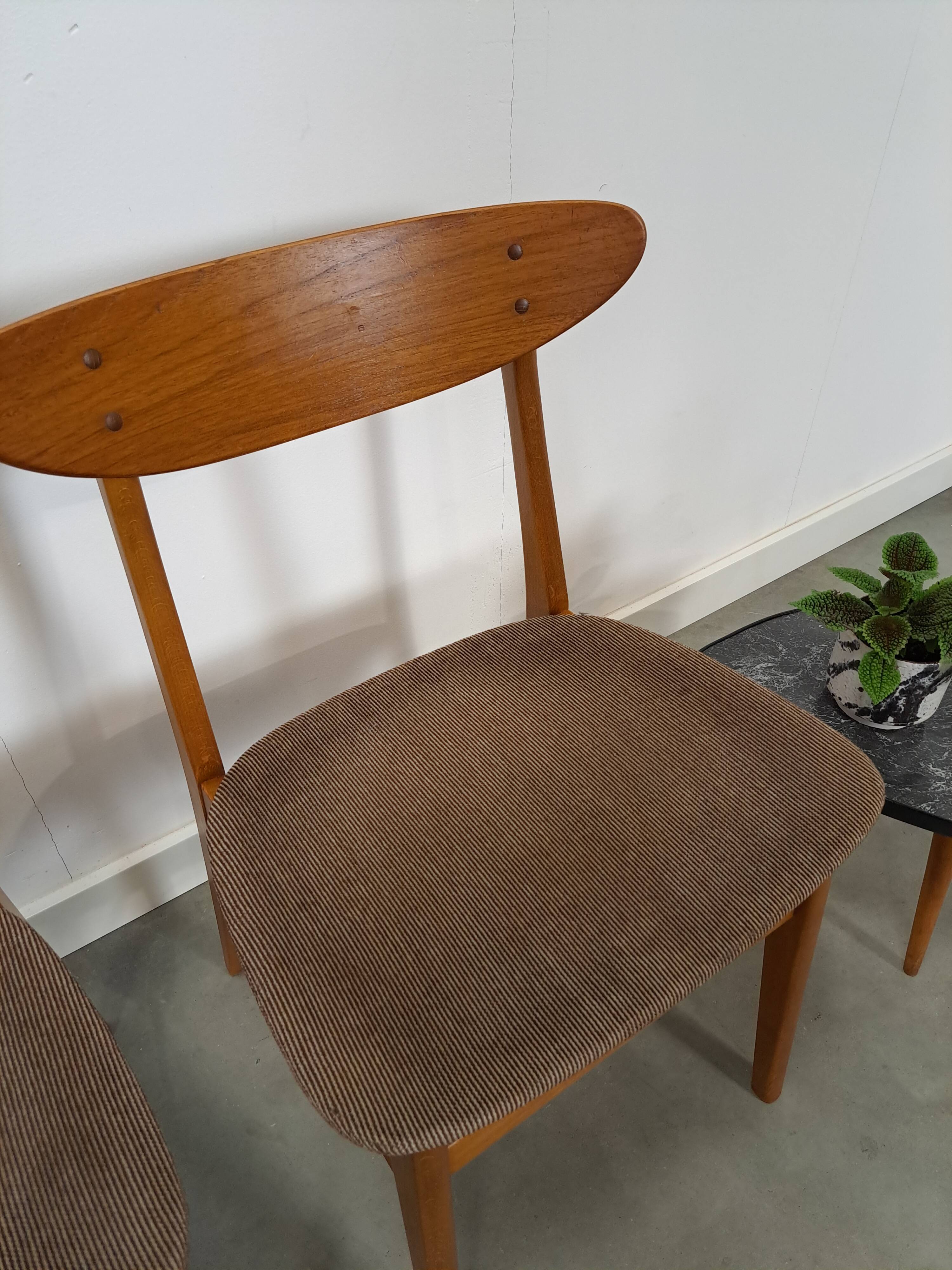 Set of 4 Deense teak Farstrup Møbler Model 210 eetkamerstoelen, dining