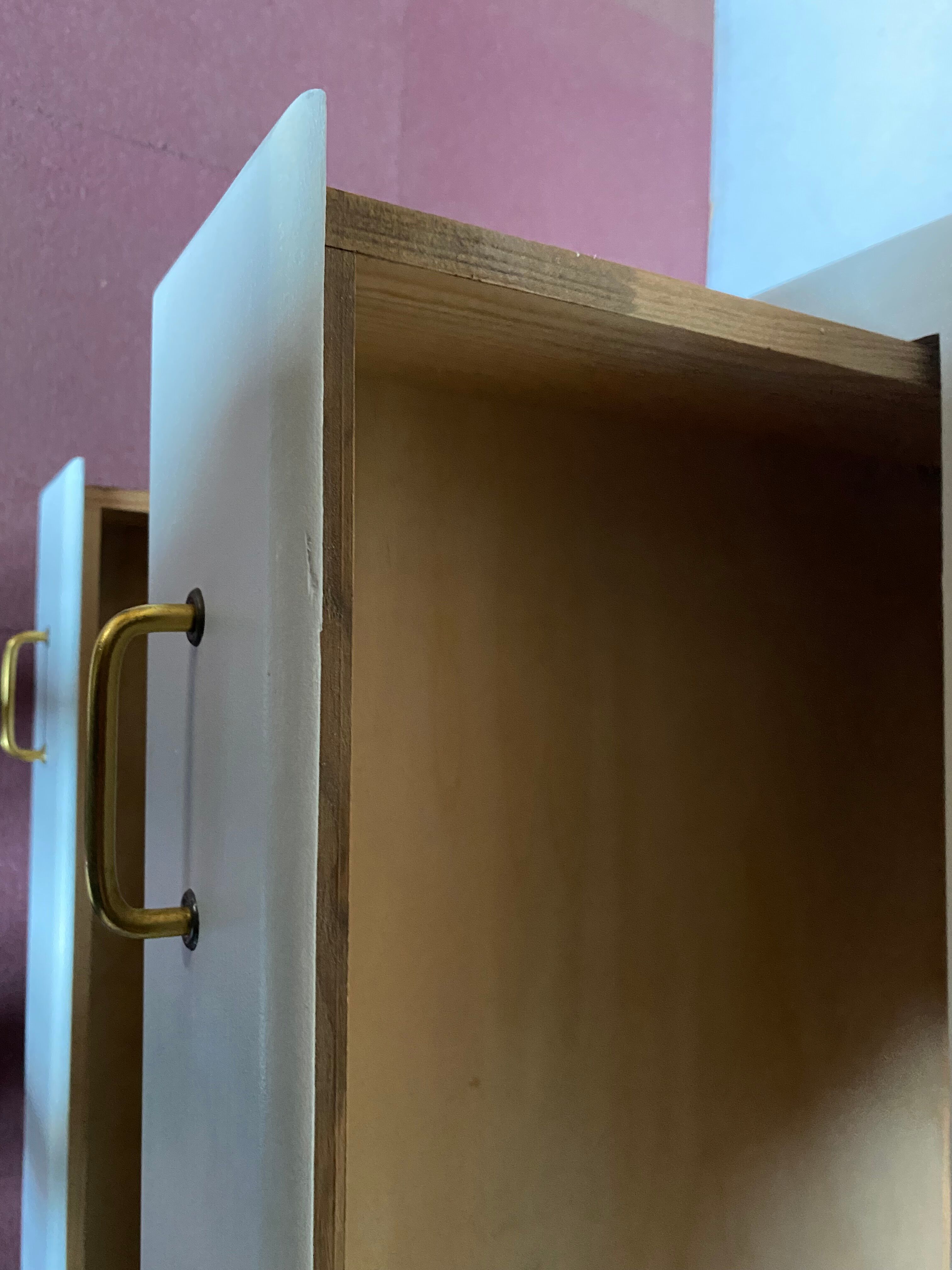 Chest of drawers 4 drawers