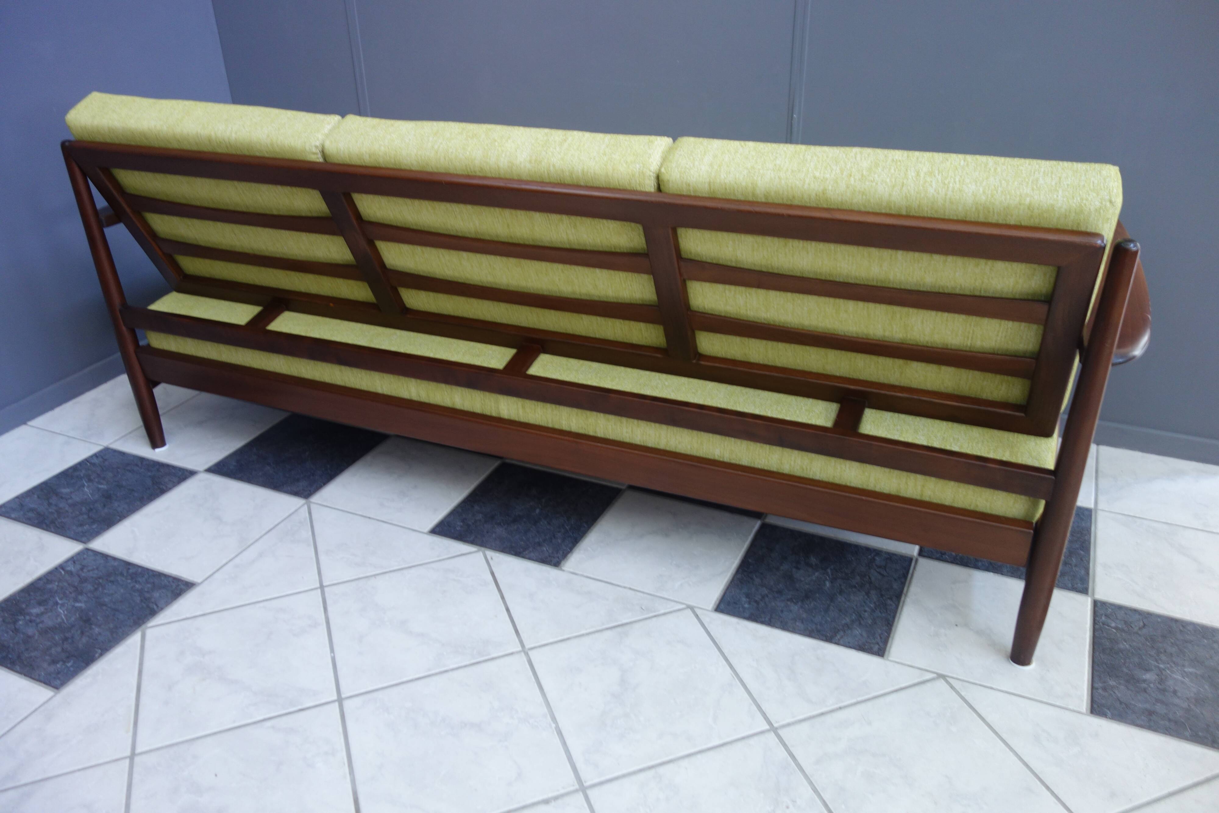 Yellow vintage sofa / daybed, 1960S