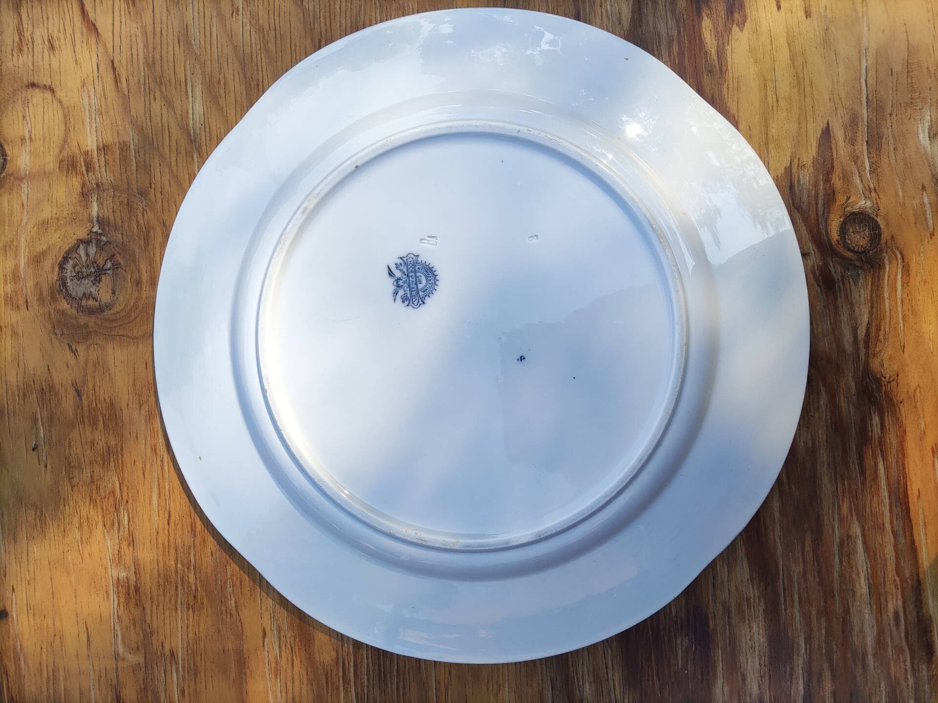 Large plate Villeroy and Boch - Iris model