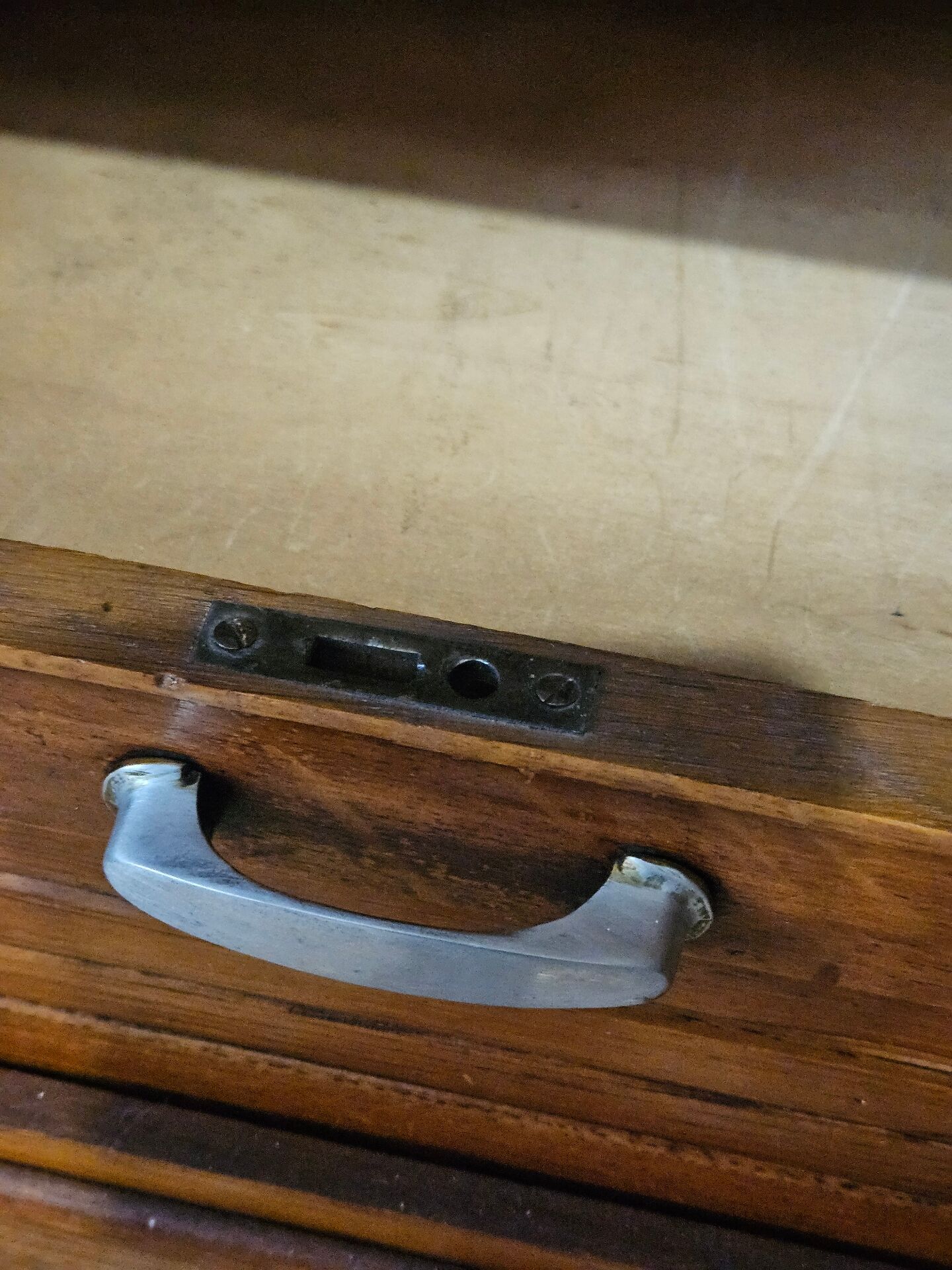 Meuble rideau chêne vintage