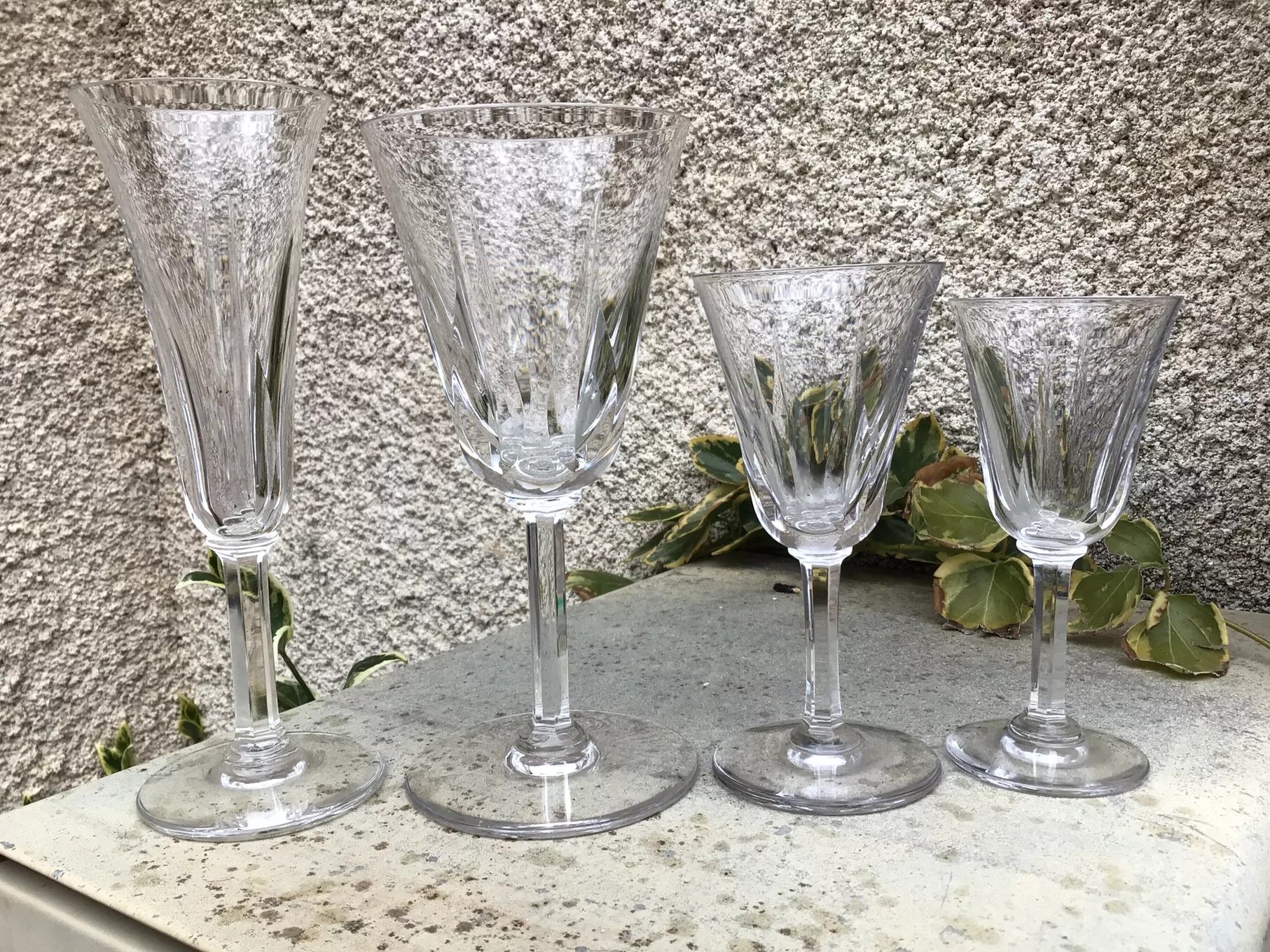 6 crystal wine glasses Saint-Louis model Cerdanya