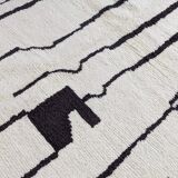 Moroccan Berber wool rug 252 x 154 cm