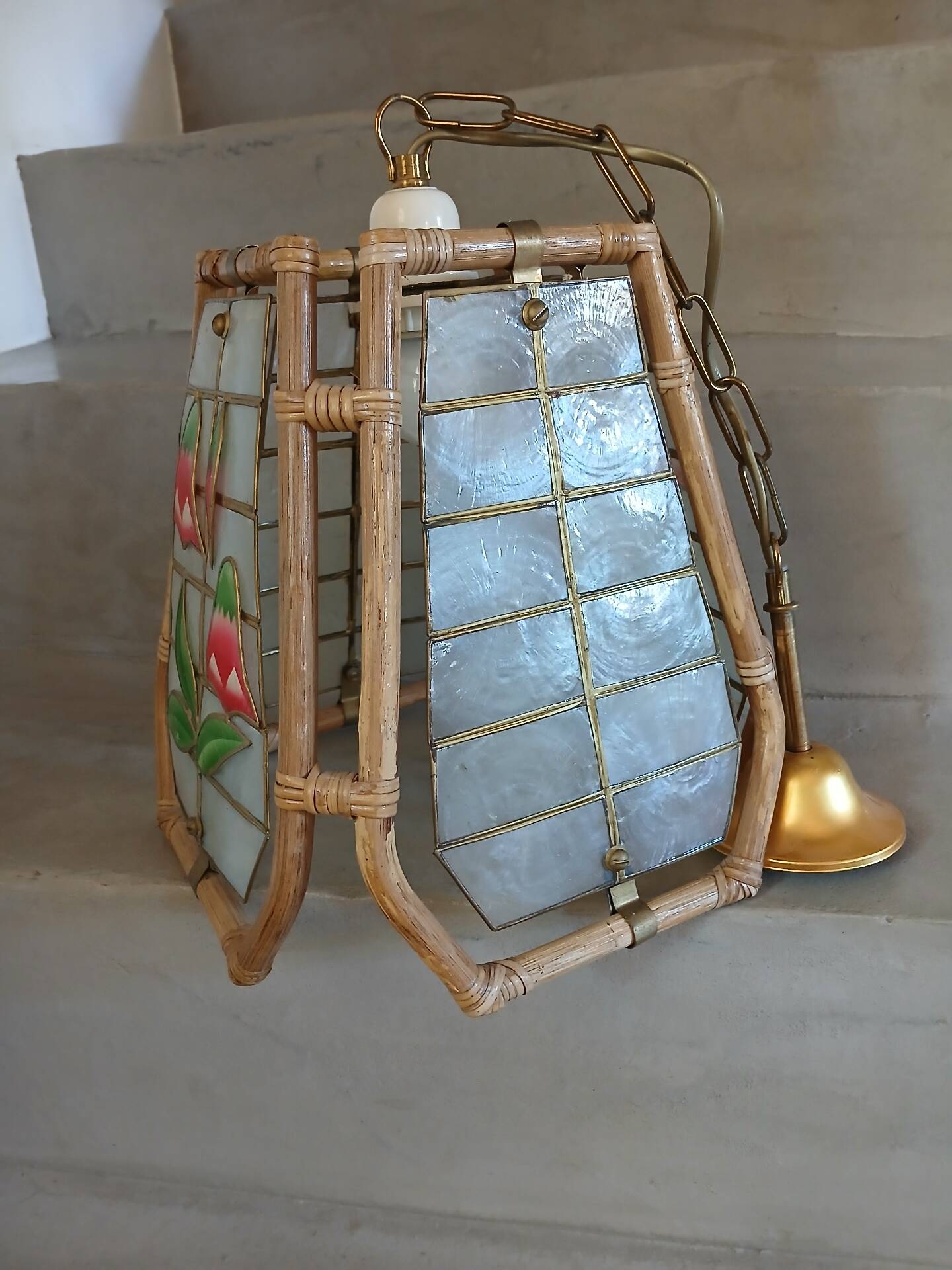 Suspension vintage rotin et nacre