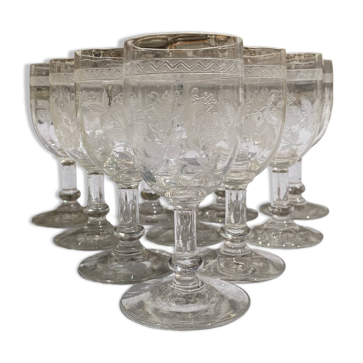 Verres  à pieds 12 cm gravure feuillage
