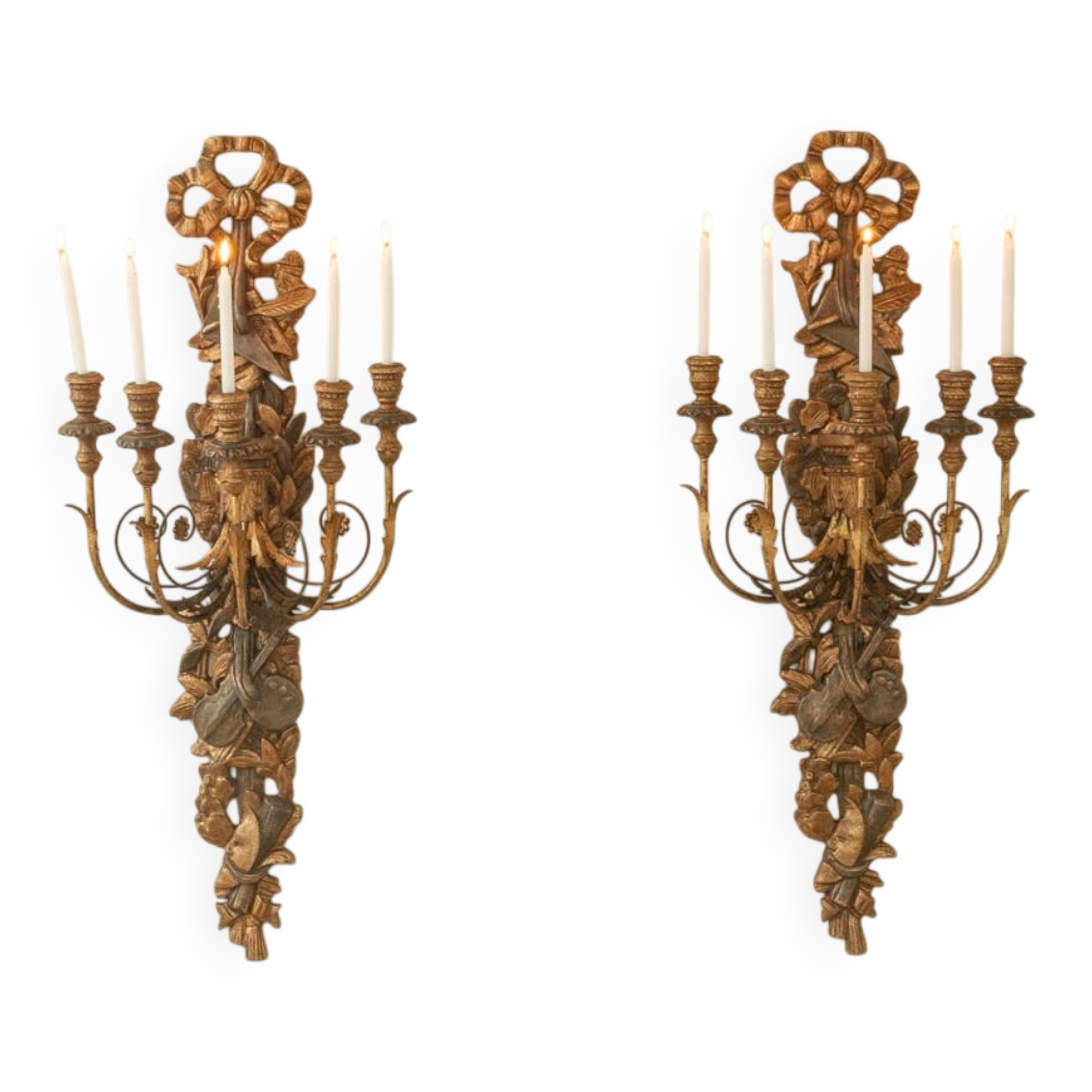 Baroque wall candle holder