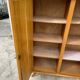 Armoire en bois style rotin