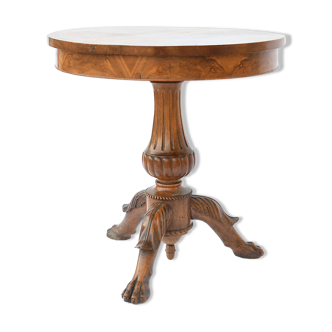 Circular mahogany pedestal table