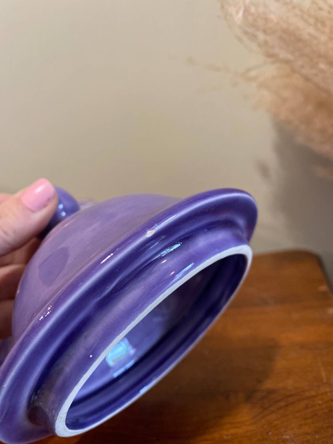 Pot, purple candy box