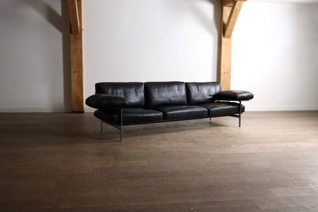 Canapé trois places Diesis en cuir noir par Antonio Citterio pour B&B Italia, années 1970.
