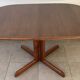 Table danoise ovale extensible en teck, années 60