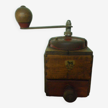 Original coffee grinder, Peugeot Frères