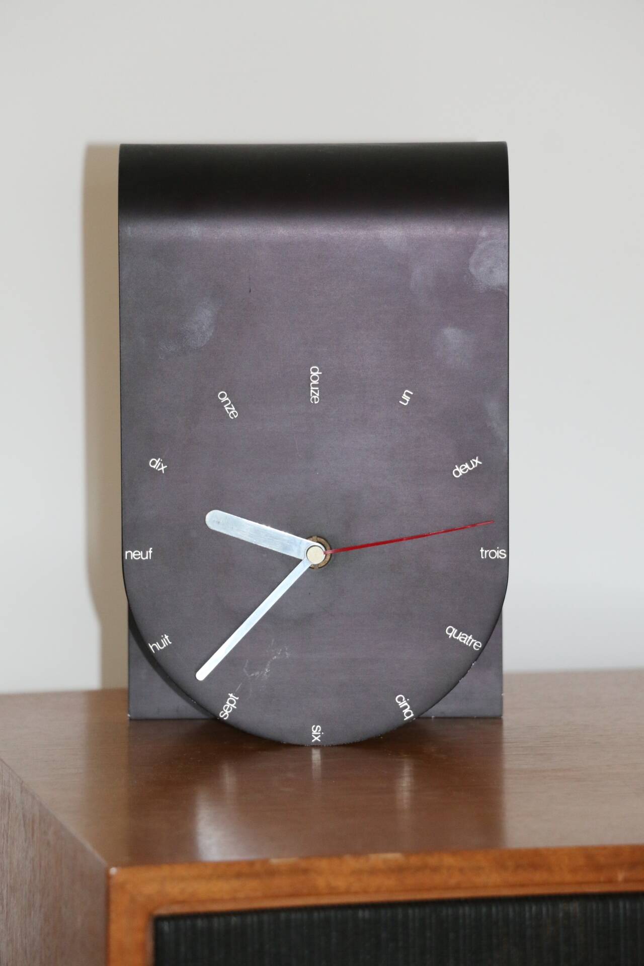Clock “made in Italy” black steel