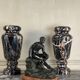 Paire de vases en marbre Portor, vers 1920