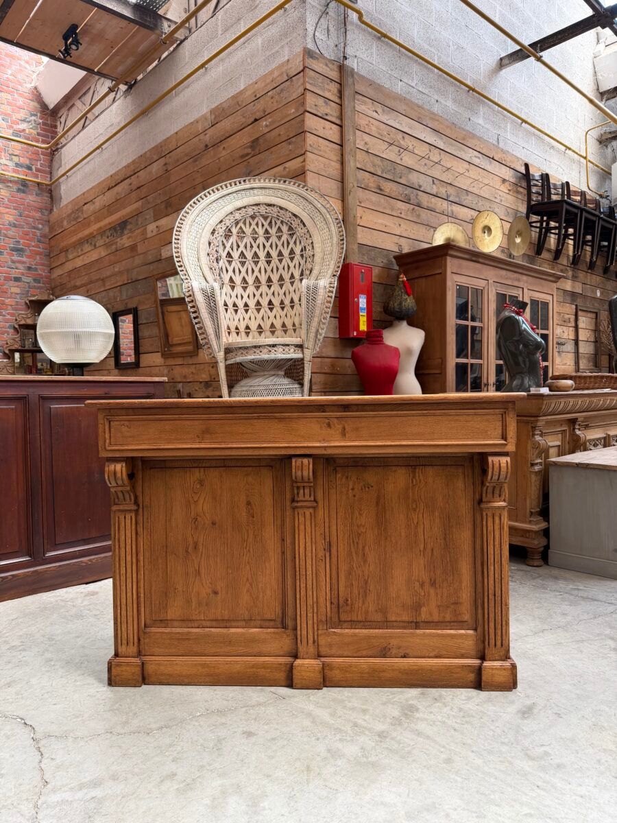 Oak counter from the 1950s