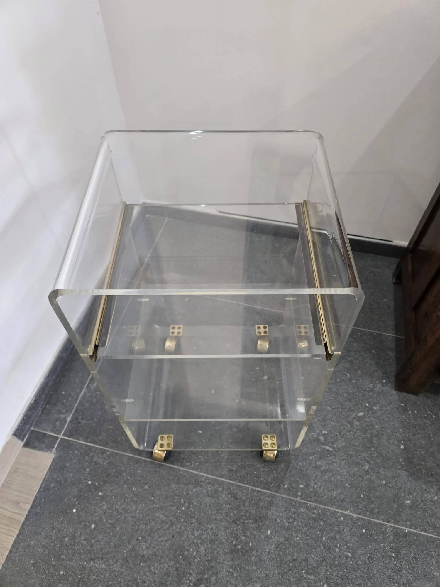 Rolling dessert trolley in plexiglass – Marais International – 1970s-1980s