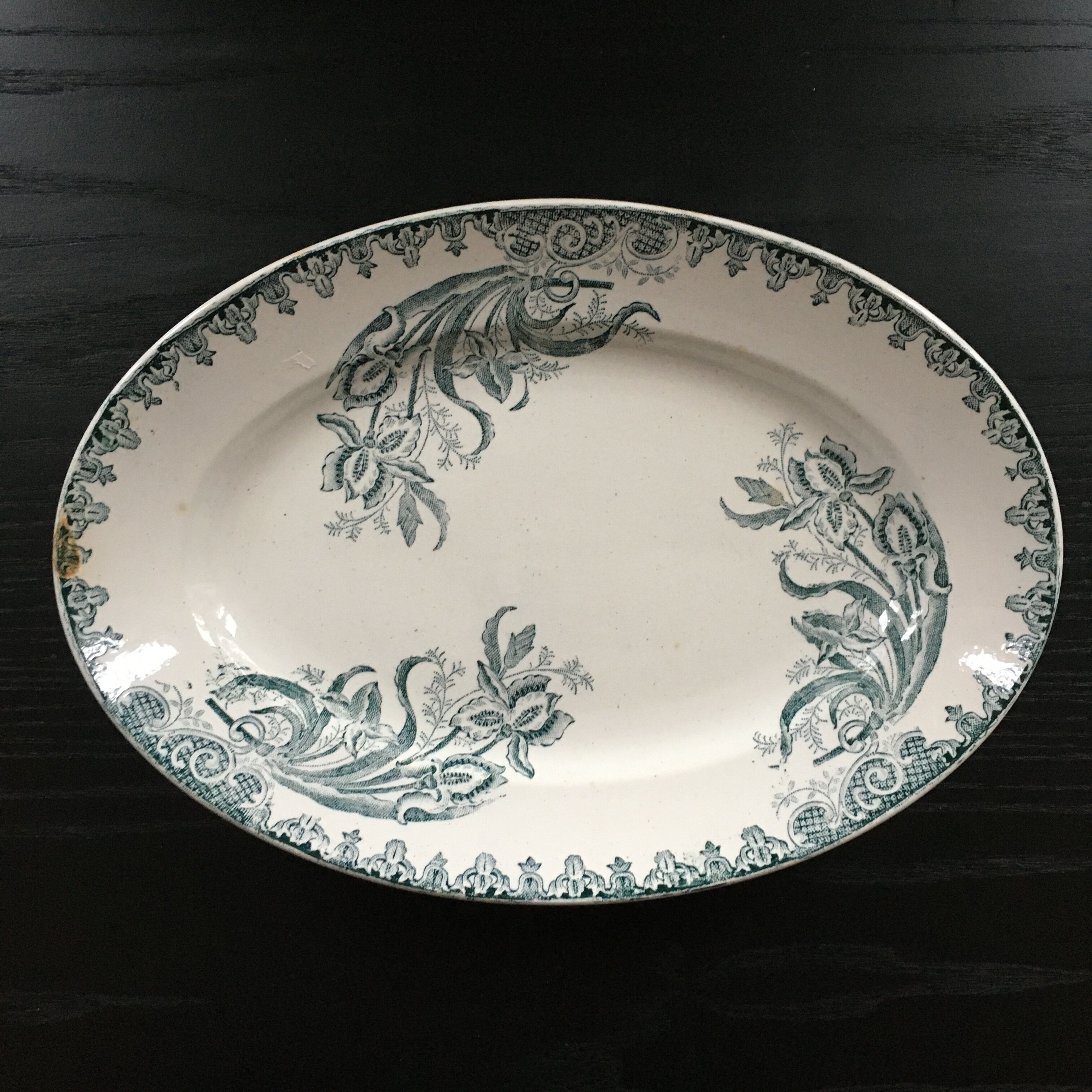 Iron Earth Serving Dish