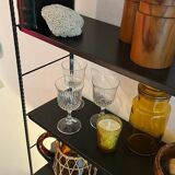 Étagère murale en tôle