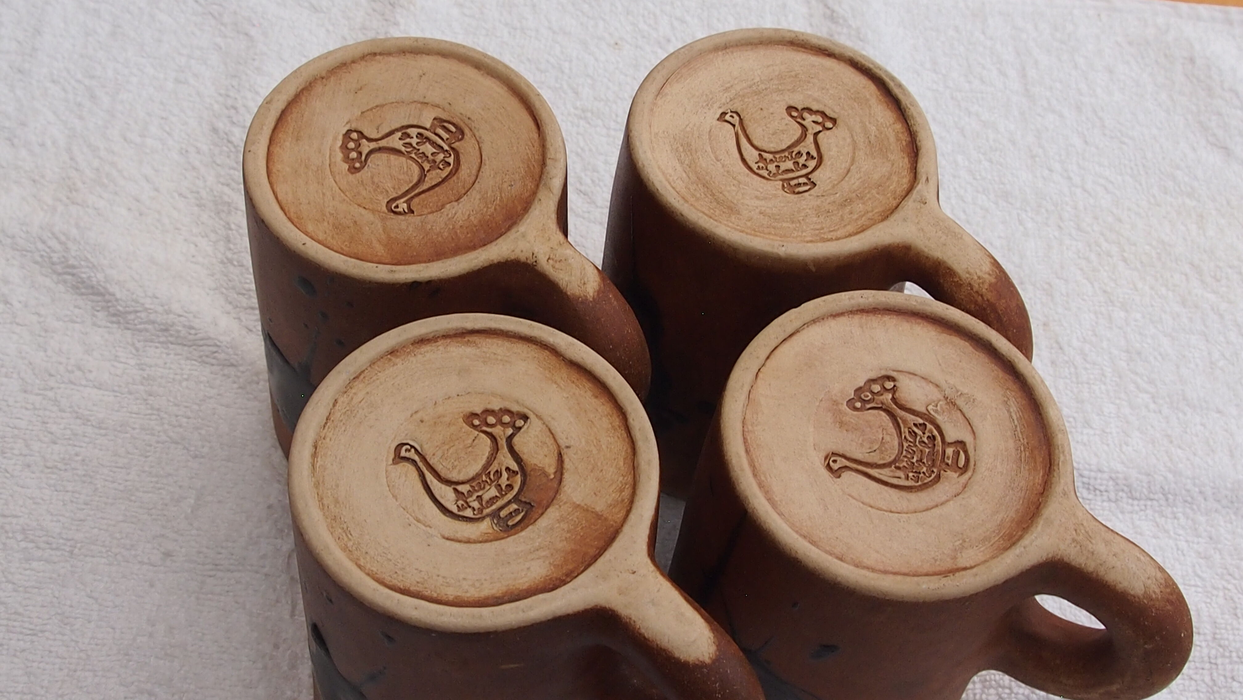 Mugs pottery of the dove