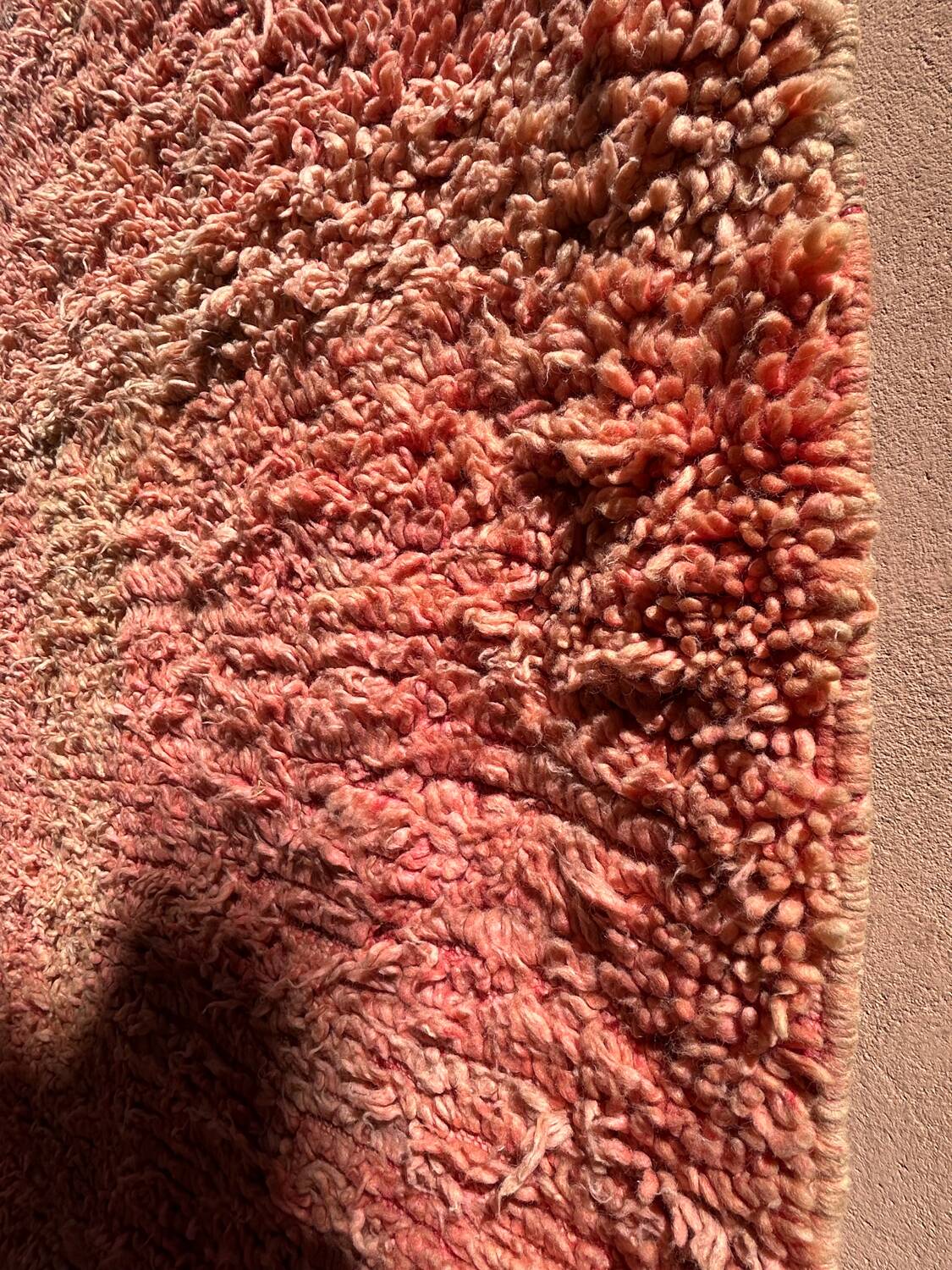 Rug Pink 273x143cm