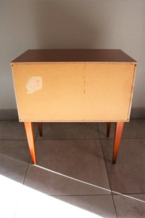 3K 1960s bedside