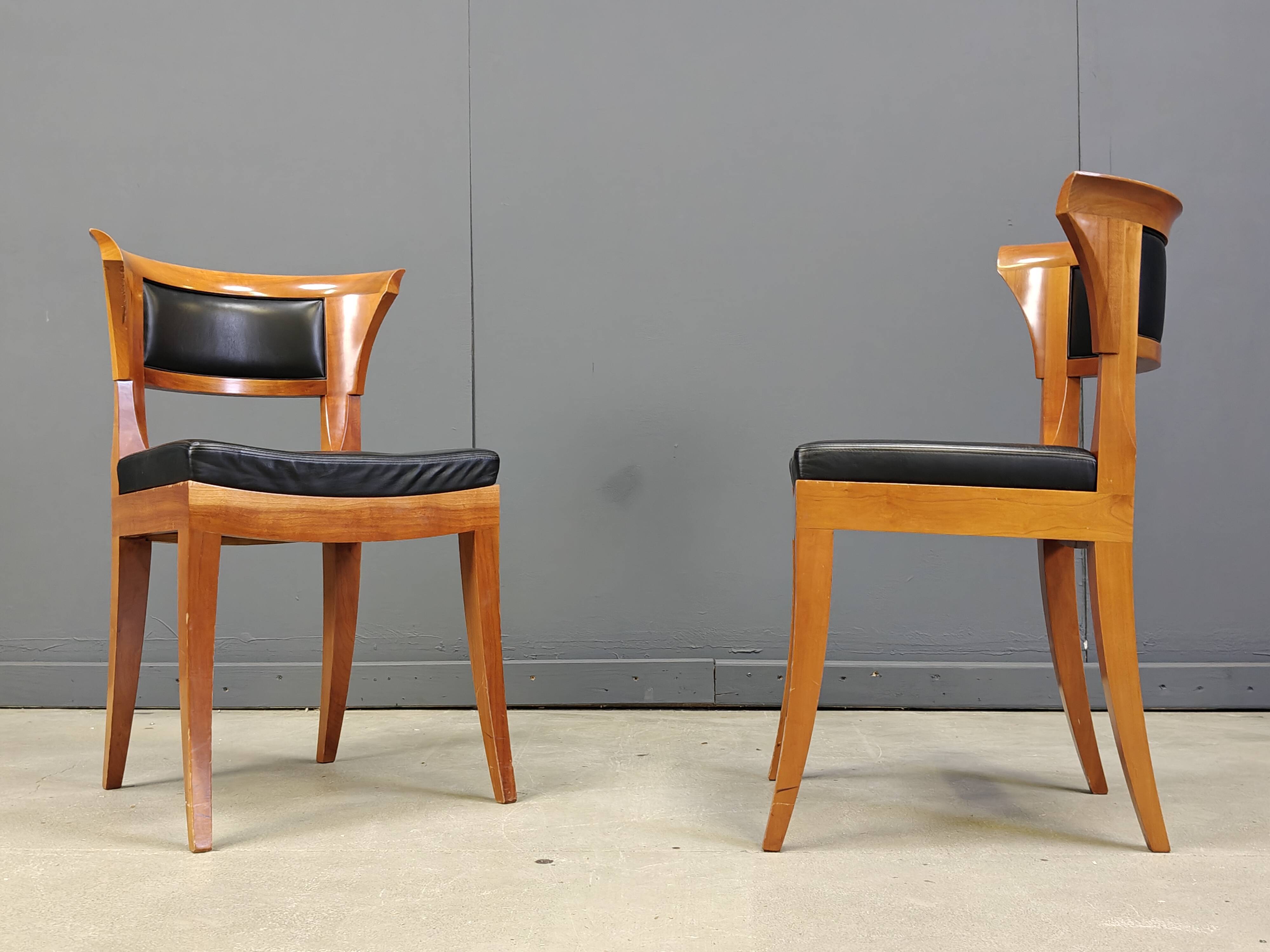 Set of 12 Cherry wood dining chairs by Leon Krier Model Sella Media by Gior