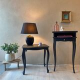 Duo de tables d'appoint vintage relookées - Noir mat et détails dorés