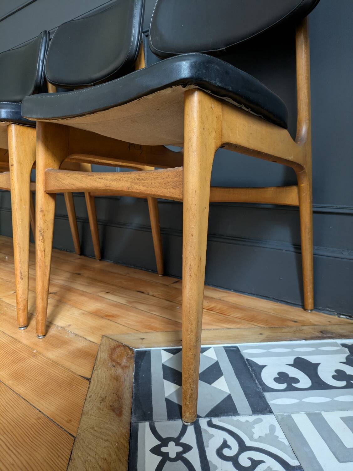 Set of Stella chairs