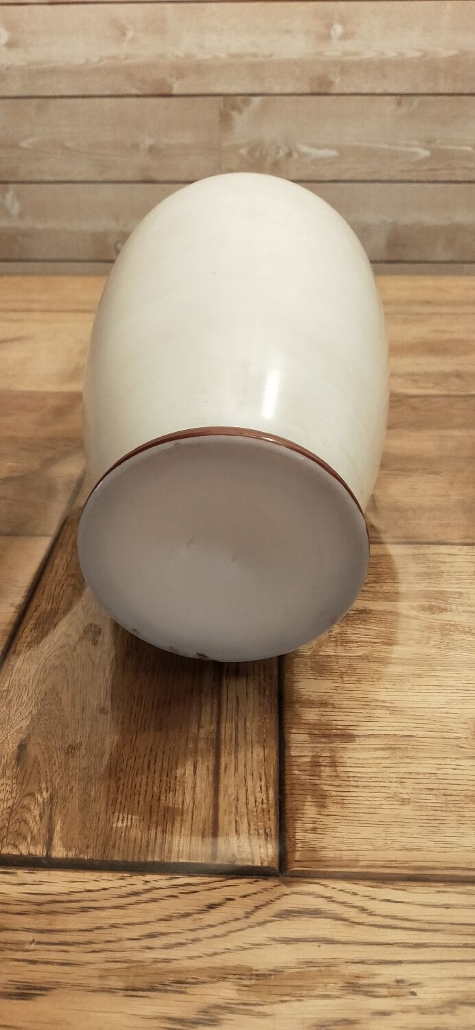 Vase en opaline peint à la main