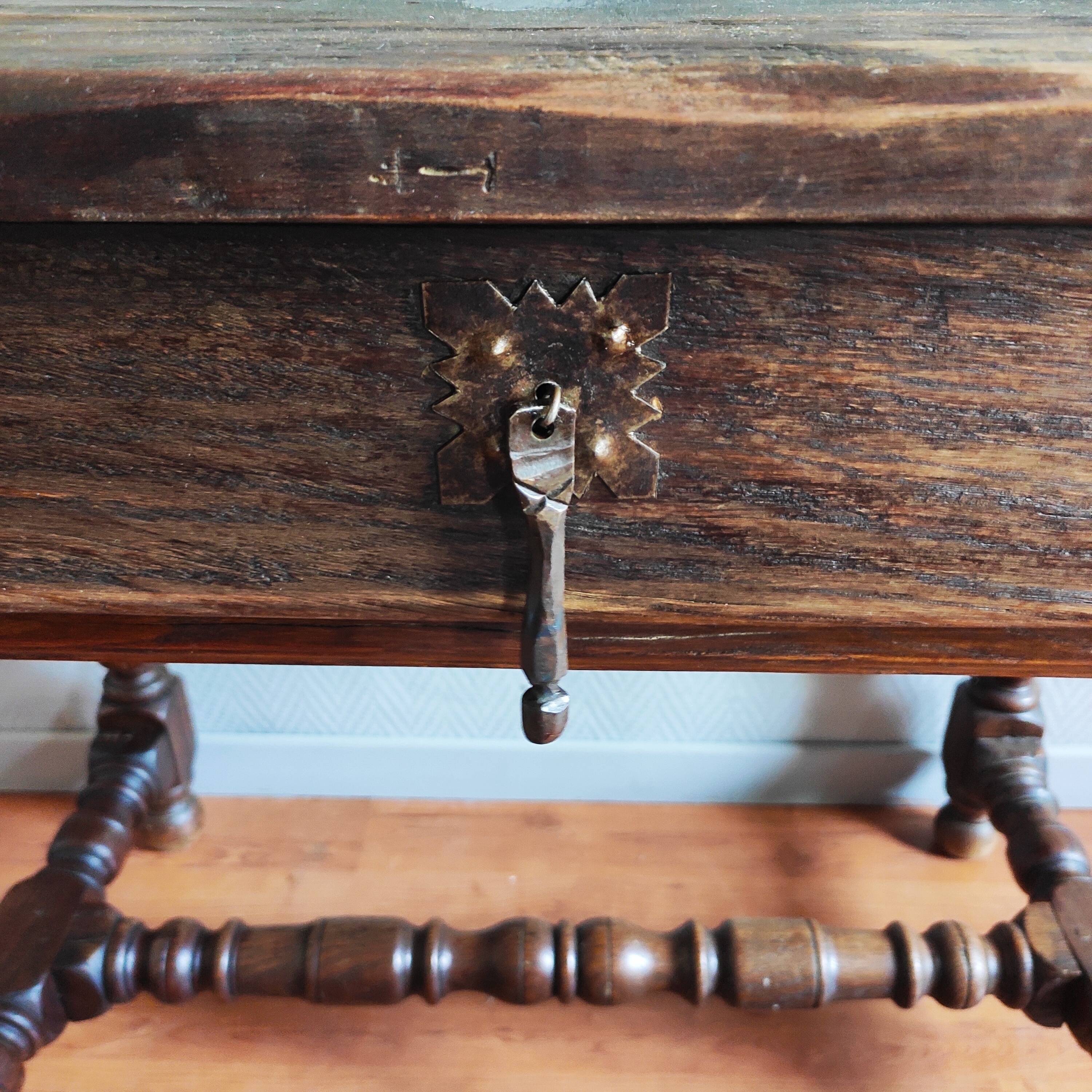 Antique farmhouse table in solid oak – rustic Louis XIII desk