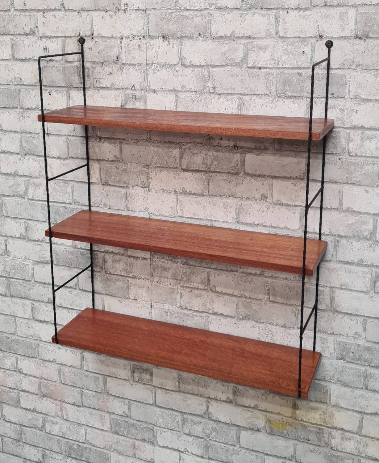 Etagere vintage original  bois acajou . metal