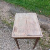 Small walnut table, 1 drawer