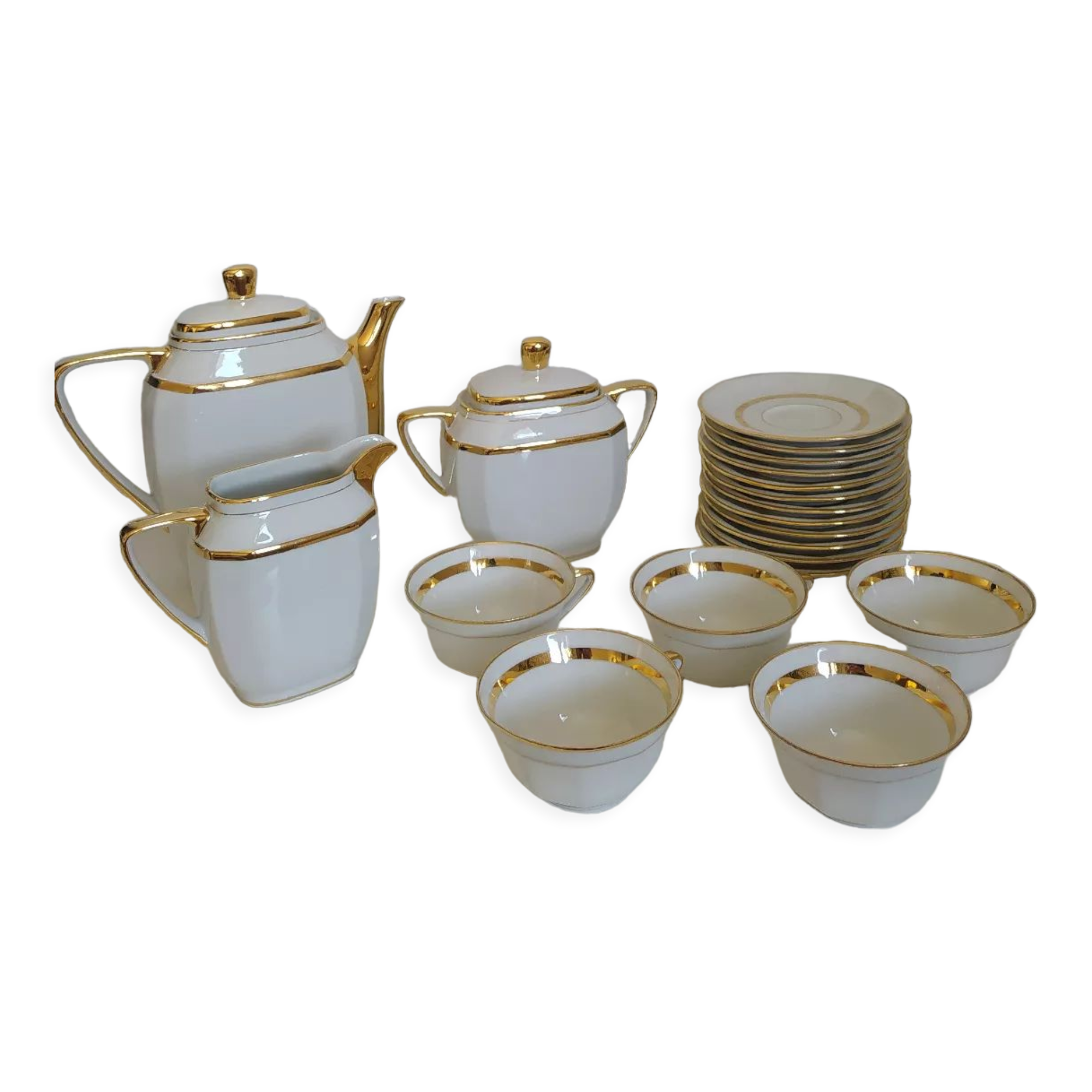Tea set in white and gold Limoges porcelain