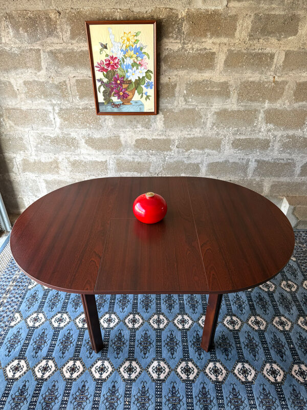 Table scandinave en teck avec rallonges papillons, 4/6 personnes