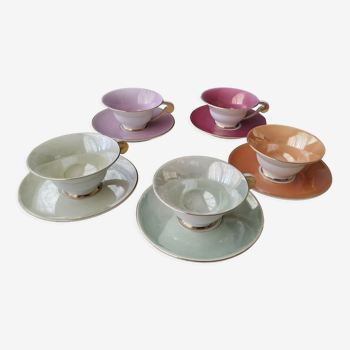 Set de 5 tasses à café en porcelaine de différentes couleurs , années 30