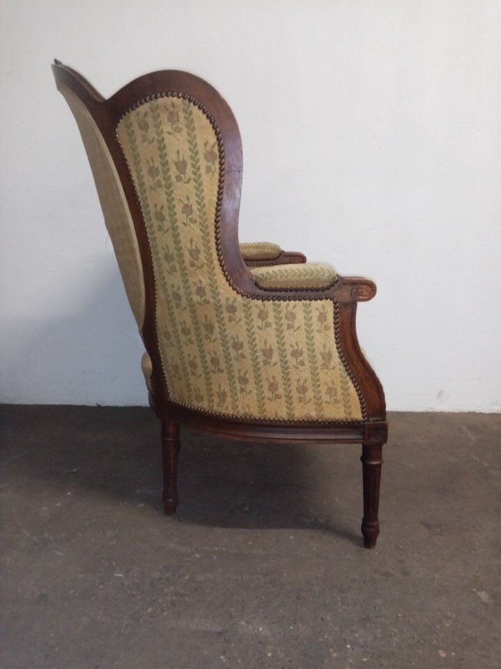 Armchair Shepherdess Louis XVI medallion in walnut fabrics in small cross stitch