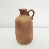 True sandstone jug