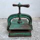 Cast-cast printing press to be linked
